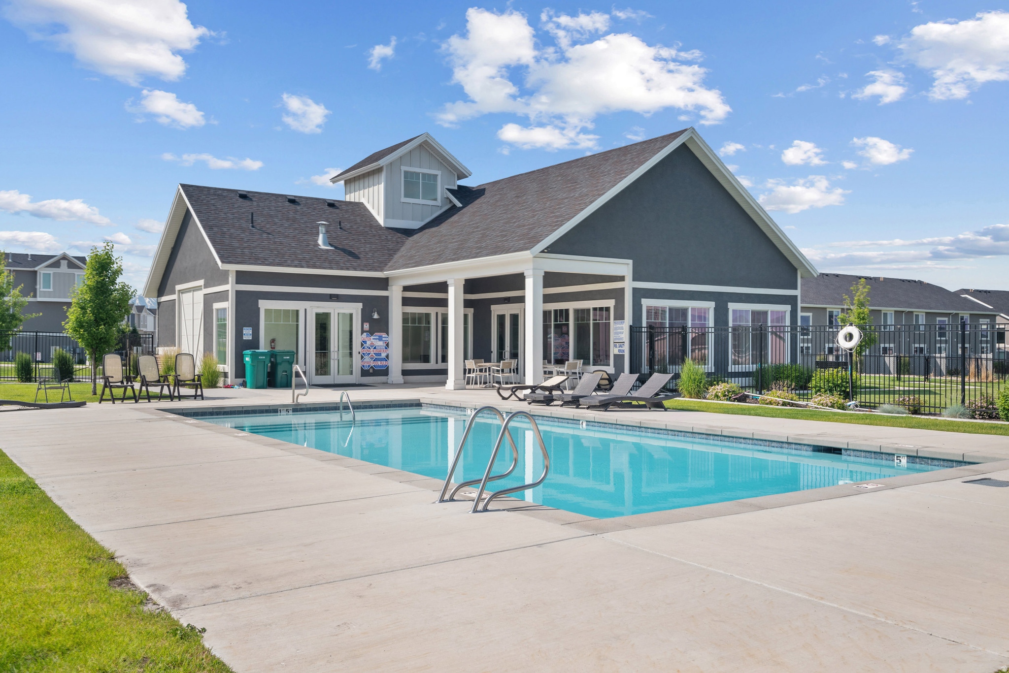 LAKEVIEW FIELDS - Residential