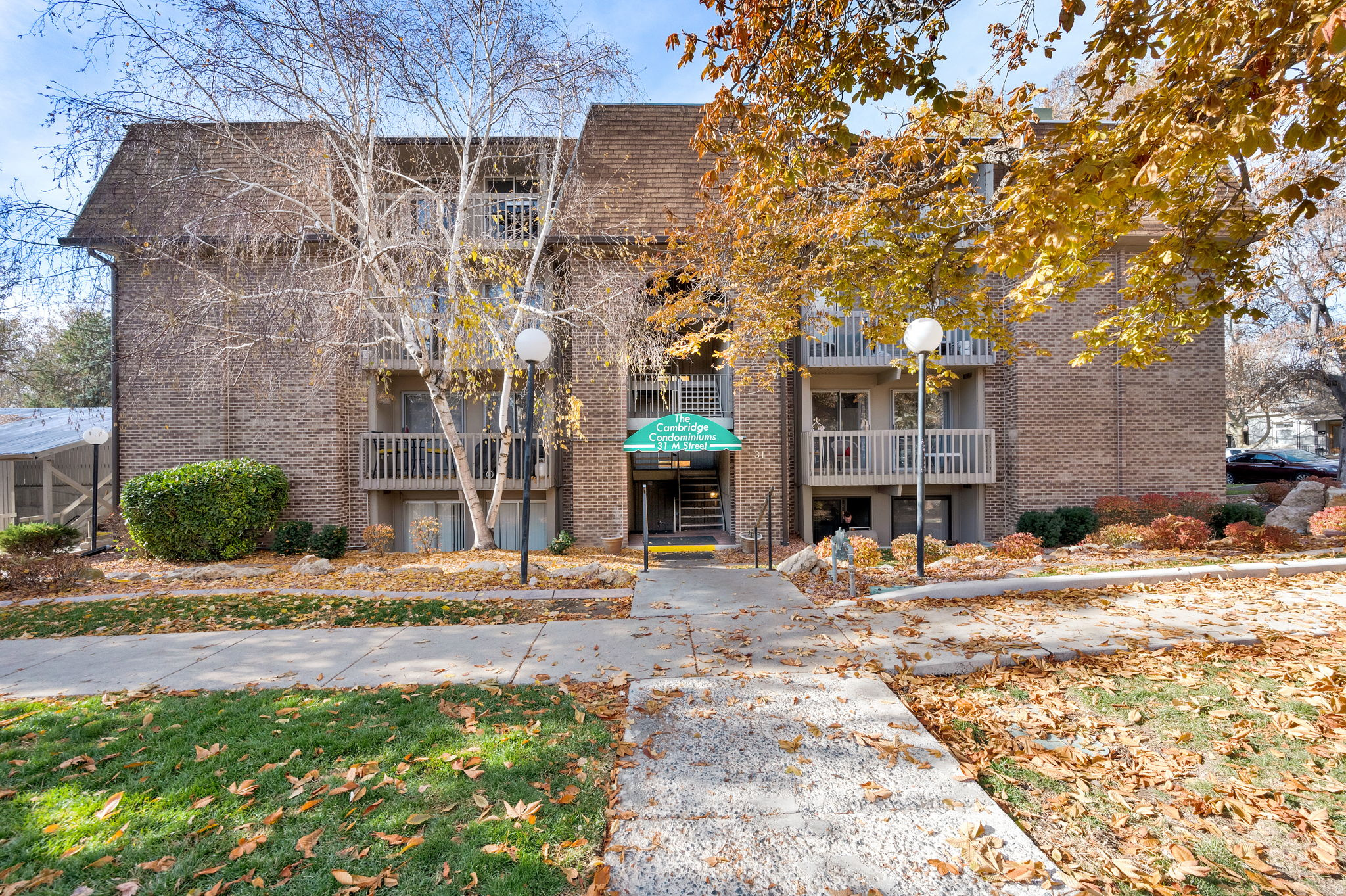 CAMBRIDGE CONDOMINIUM - Residential