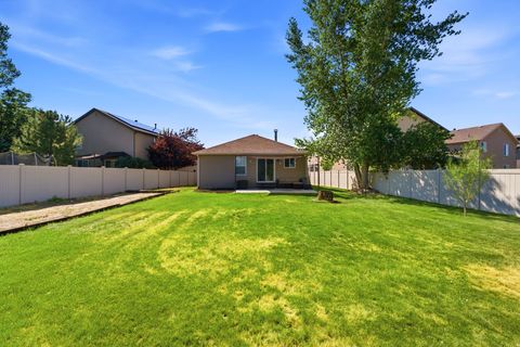 Tiny photo for 2065 E JORDAN WAY N, Eagle Mountain, UT 84005 (MLS # 2174233)