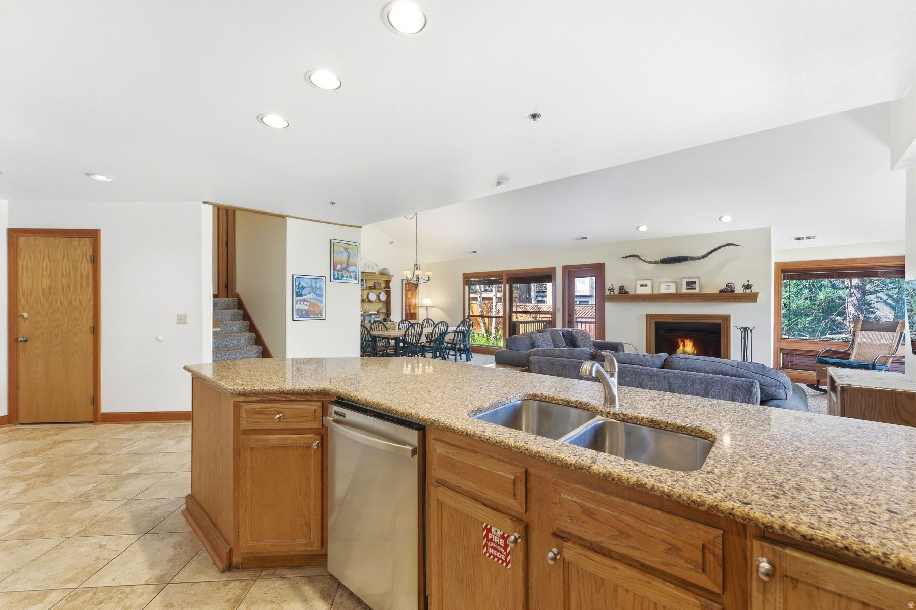SILVER CLIFF VILLAGE - Residential
