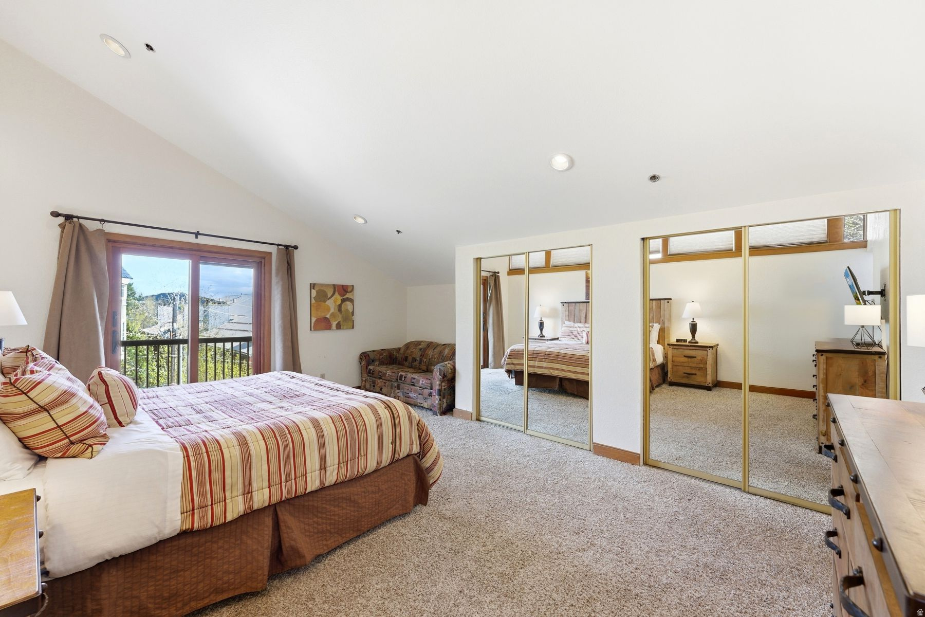 SILVER CLIFF VILLAGE - Residential