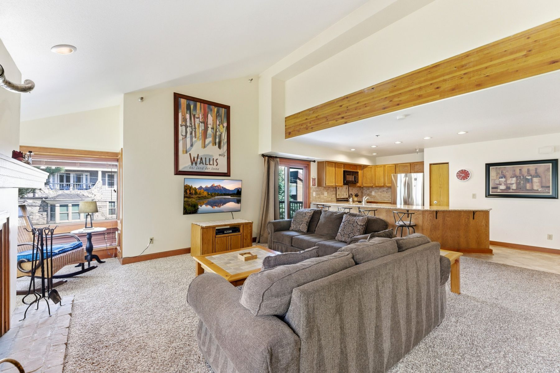 SILVER CLIFF VILLAGE - Residential