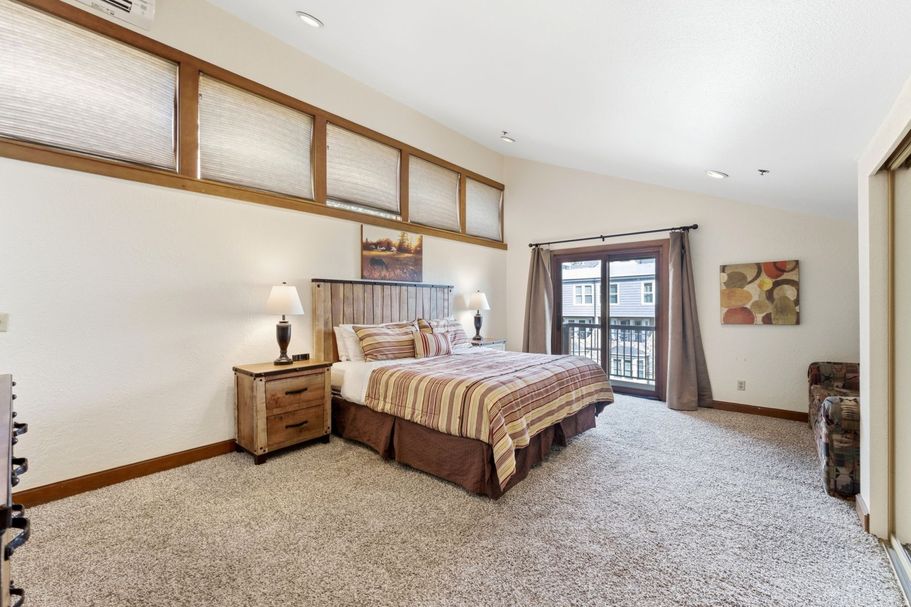 SILVER CLIFF VILLAGE - Residential