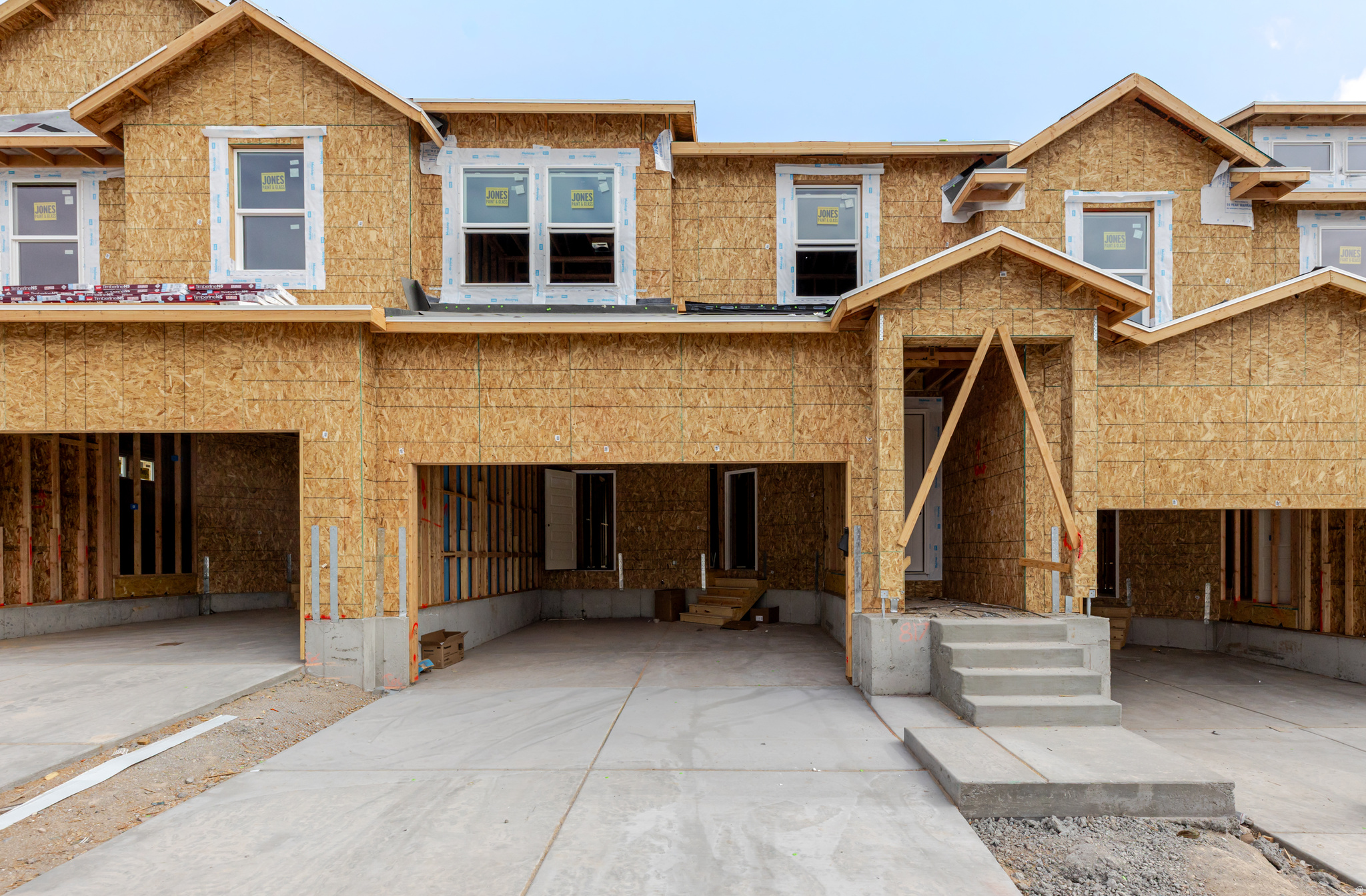 RIDGEHORNE - Residential