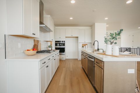 Tiny photo for 2311 S 3550 ATWOOD E, Spanish Fork, UT 84660 (MLS # 2105573)