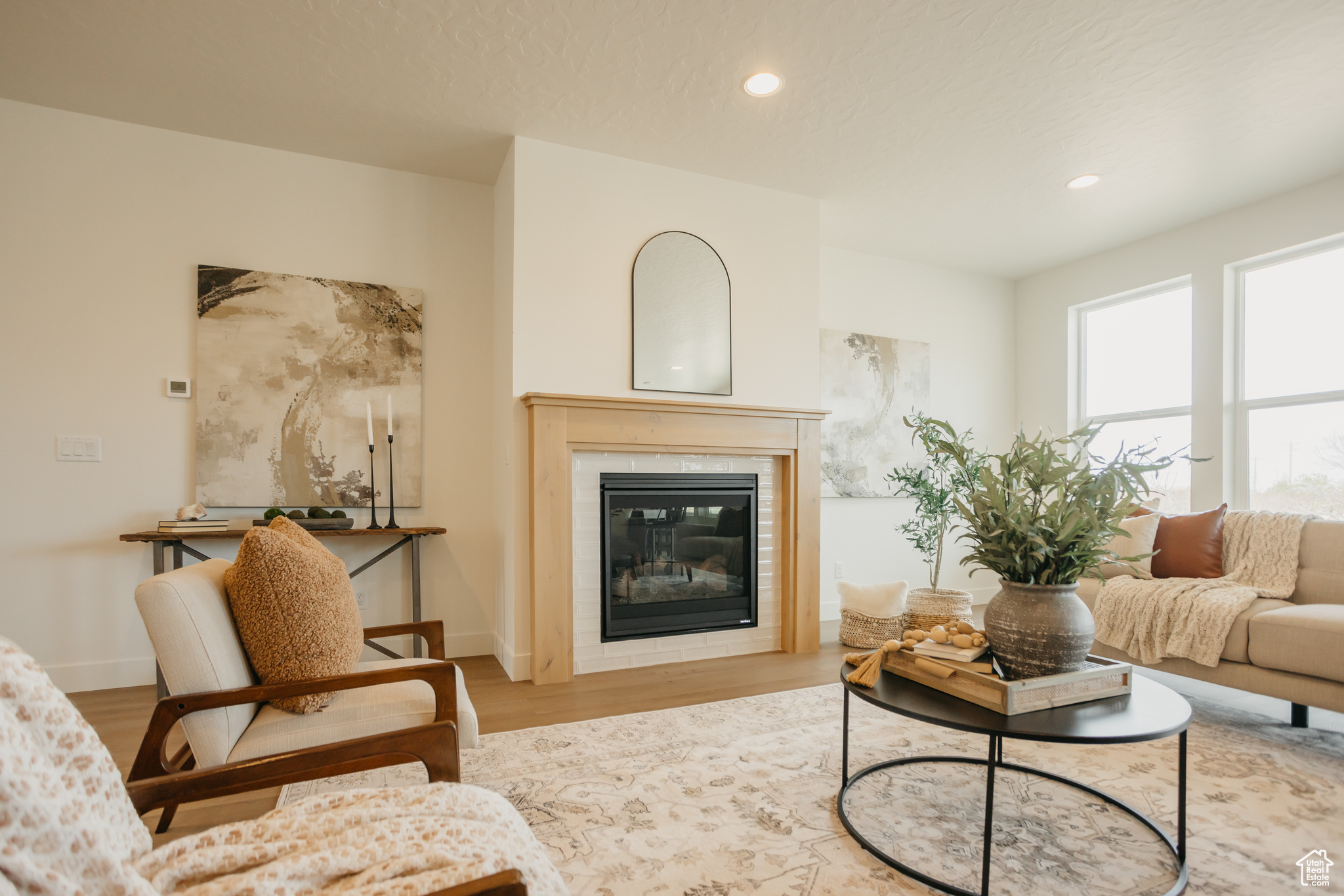 WILLOW ESTATES - Residential