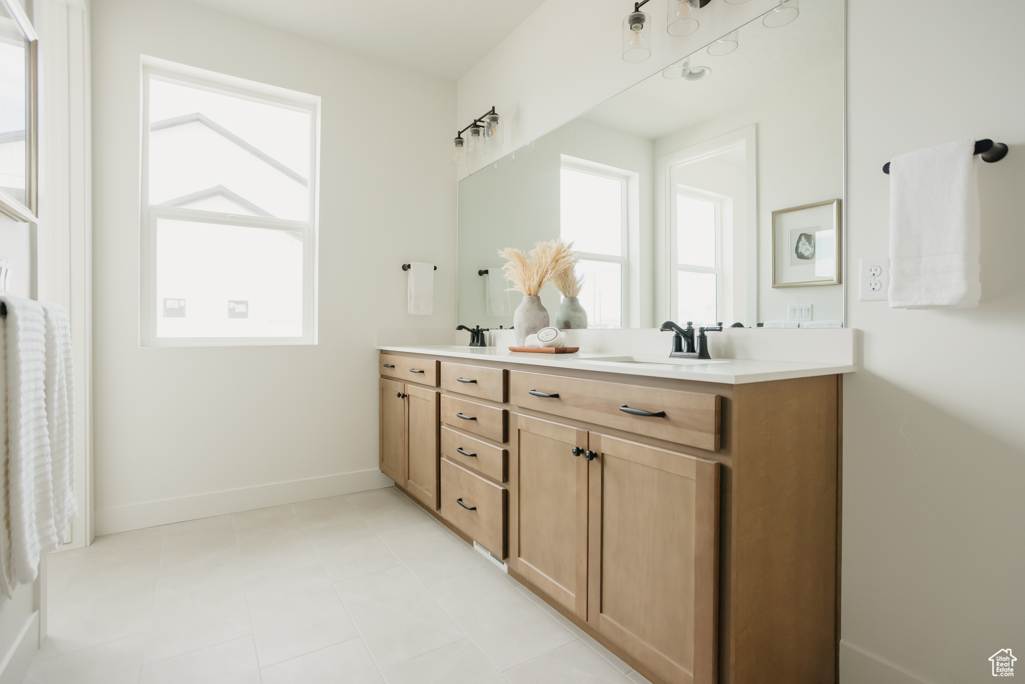 WILLOW ESTATES - Residential