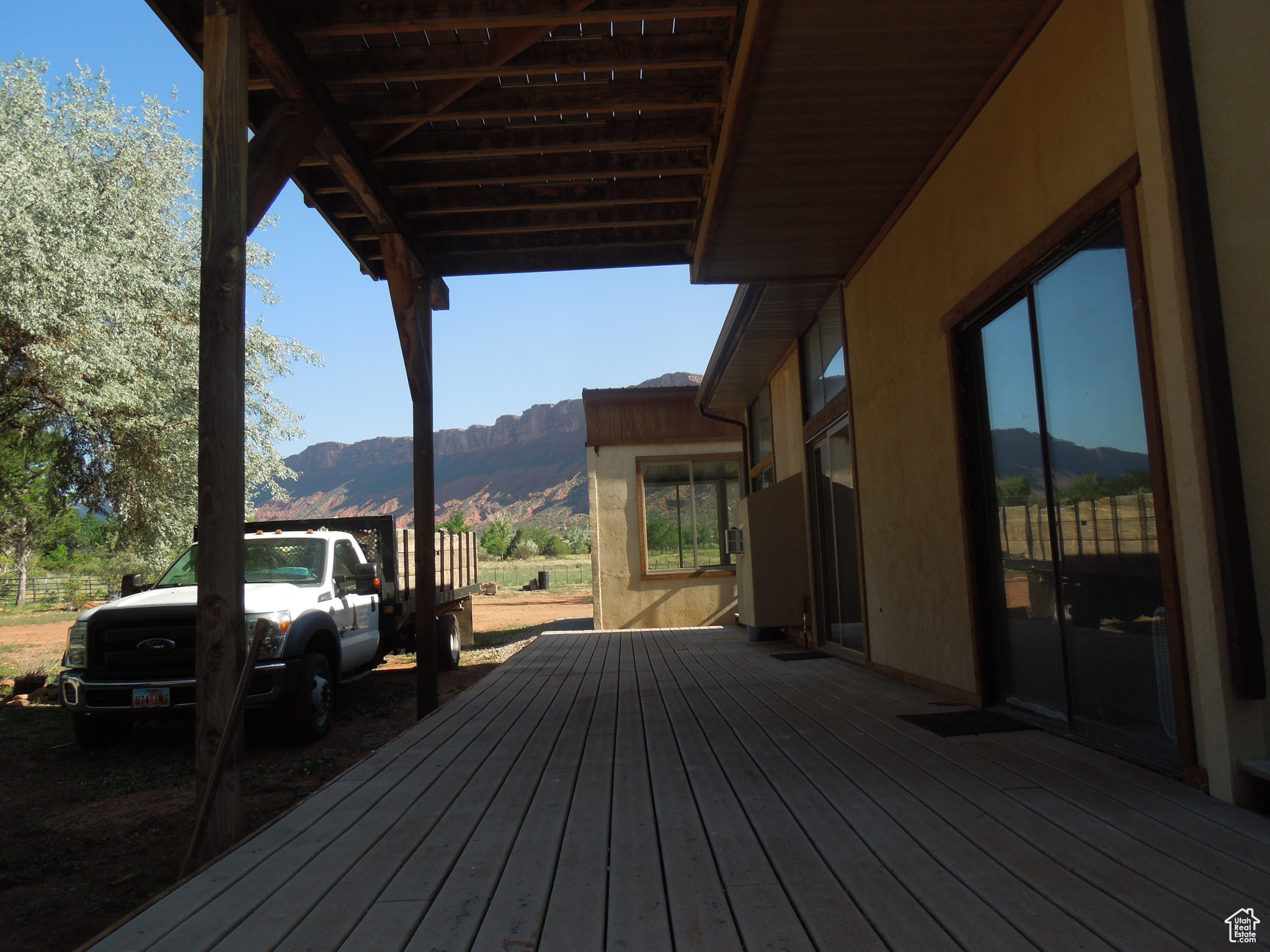 CASTLE VALLEY RIVER RANCHOS - Residential