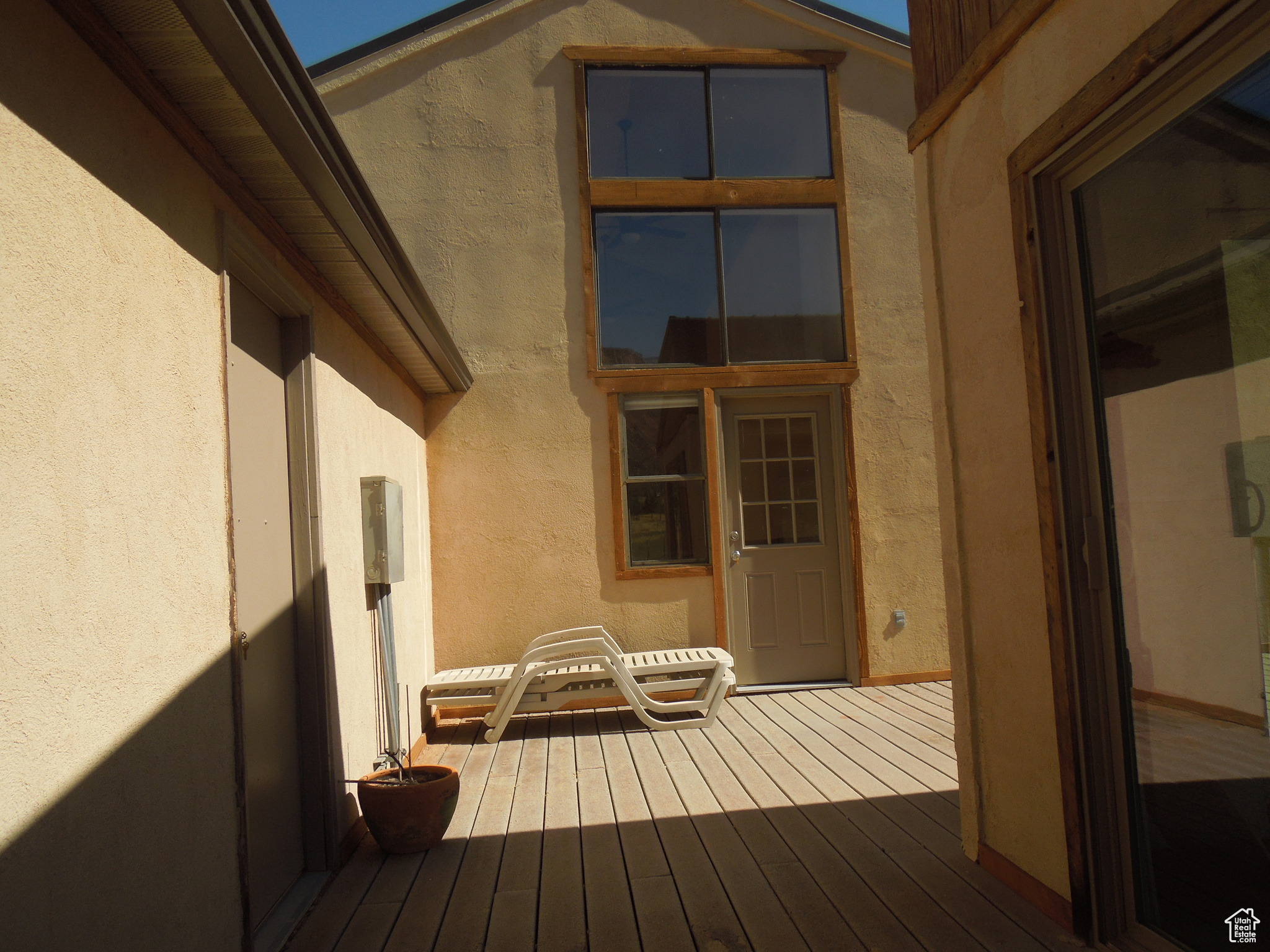 CASTLE VALLEY RIVER RANCHOS - Residential