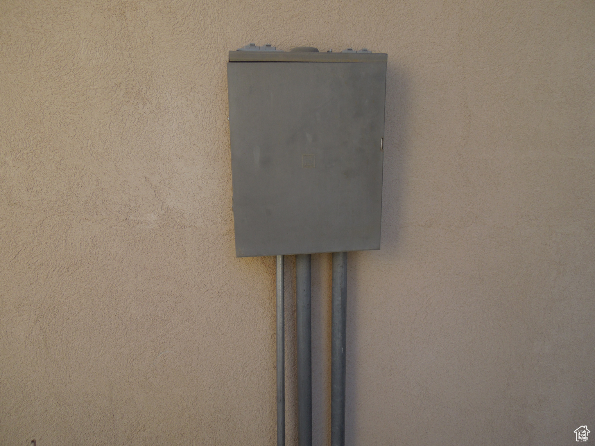 CASTLE VALLEY RIVER RANCHOS - Residential