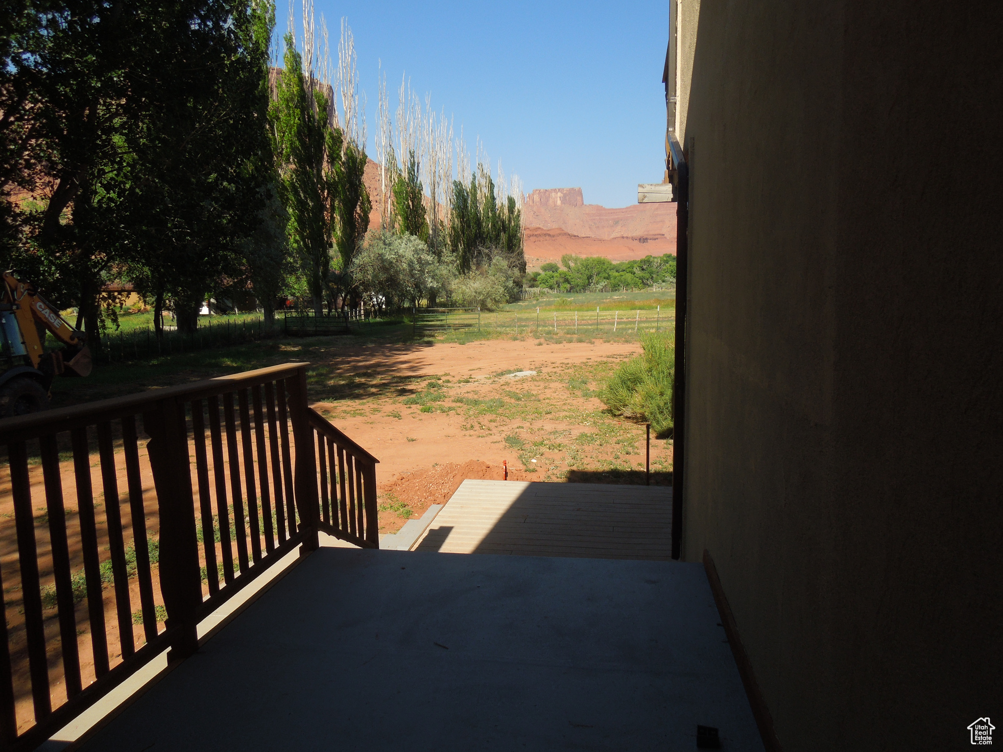 CASTLE VALLEY RIVER RANCHOS - Residential