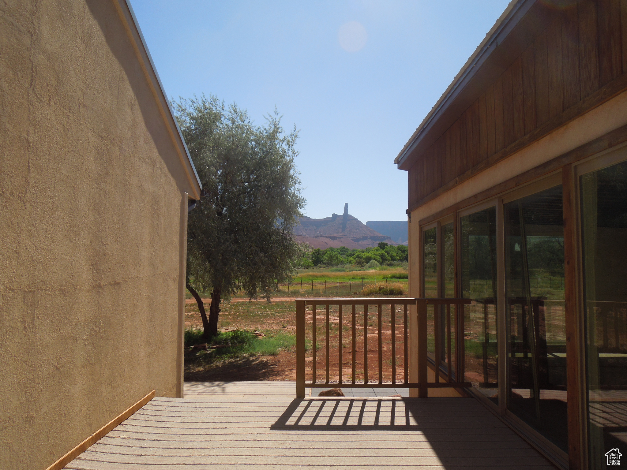 CASTLE VALLEY RIVER RANCHOS - Residential