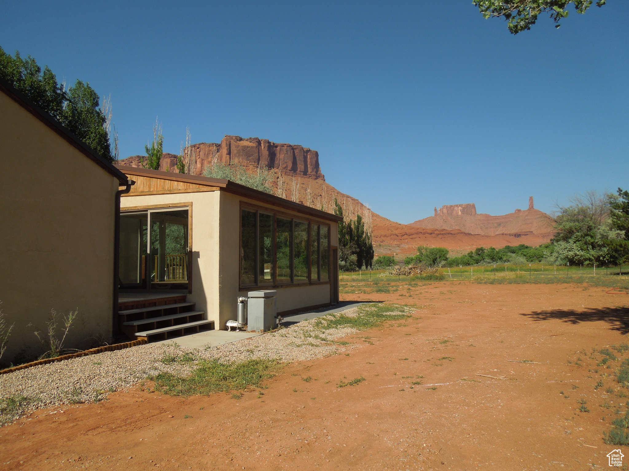 CASTLE VALLEY RIVER RANCHOS - Residential