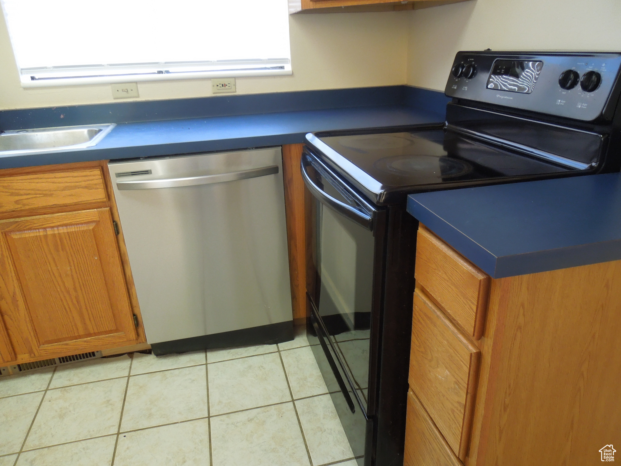 CASTLE VALLEY RIVER RANCHOS - Residential