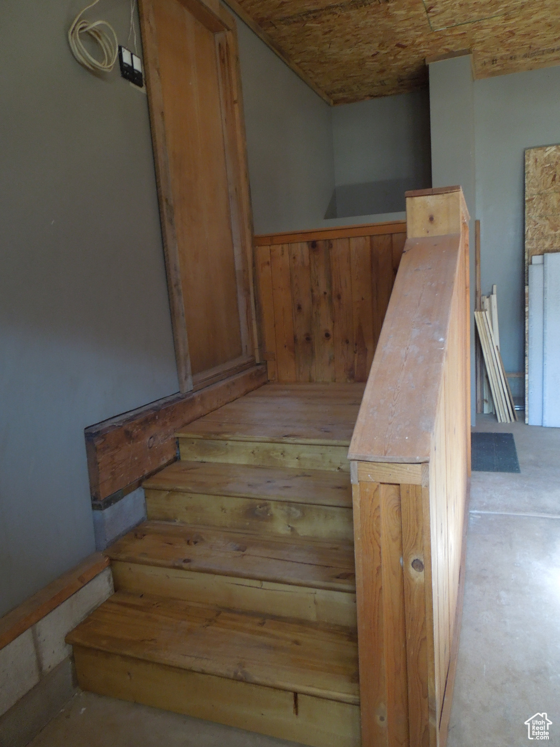 CASTLE VALLEY RIVER RANCHOS - Residential