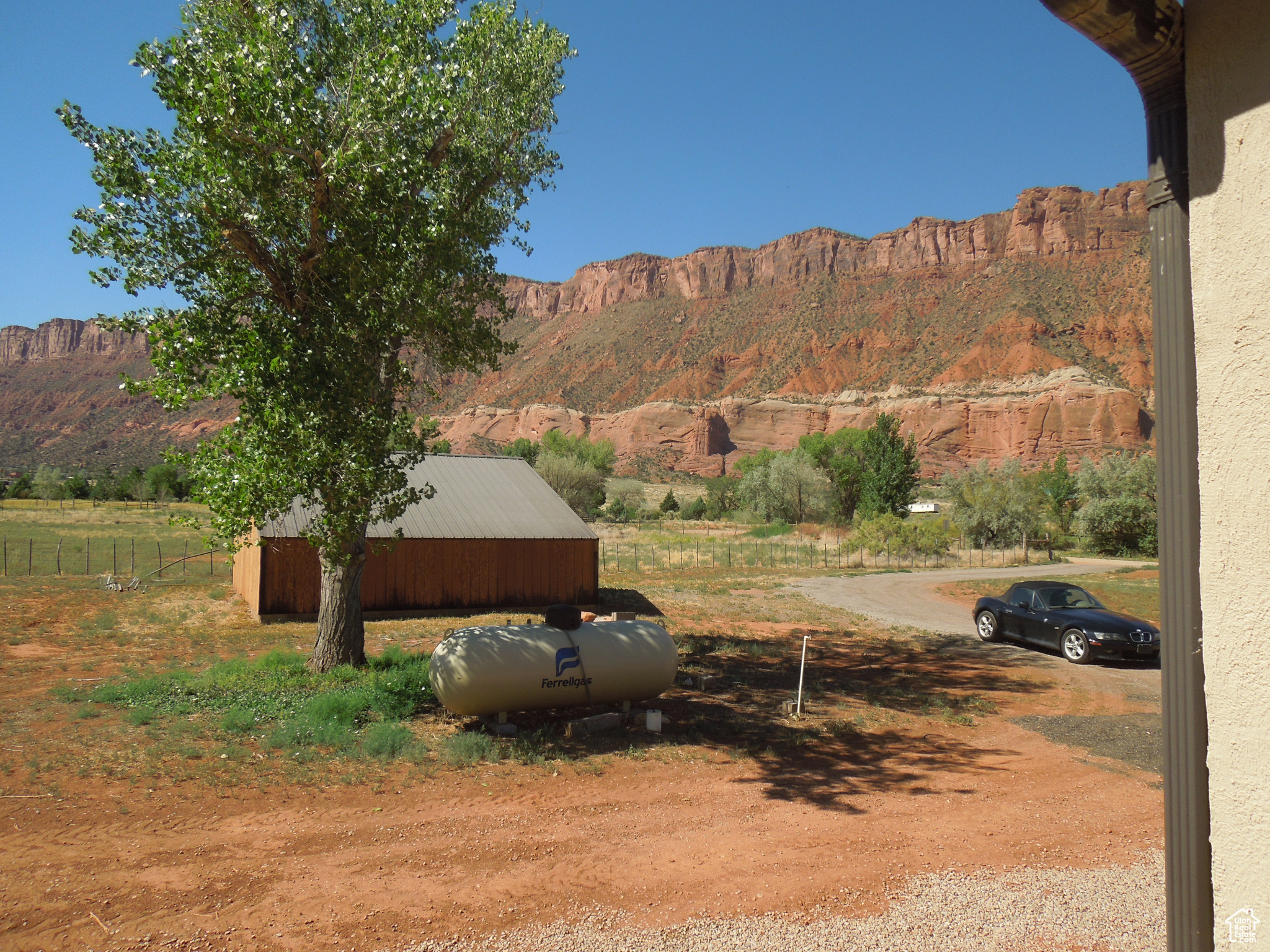 CASTLE VALLEY RIVER RANCHOS - Residential