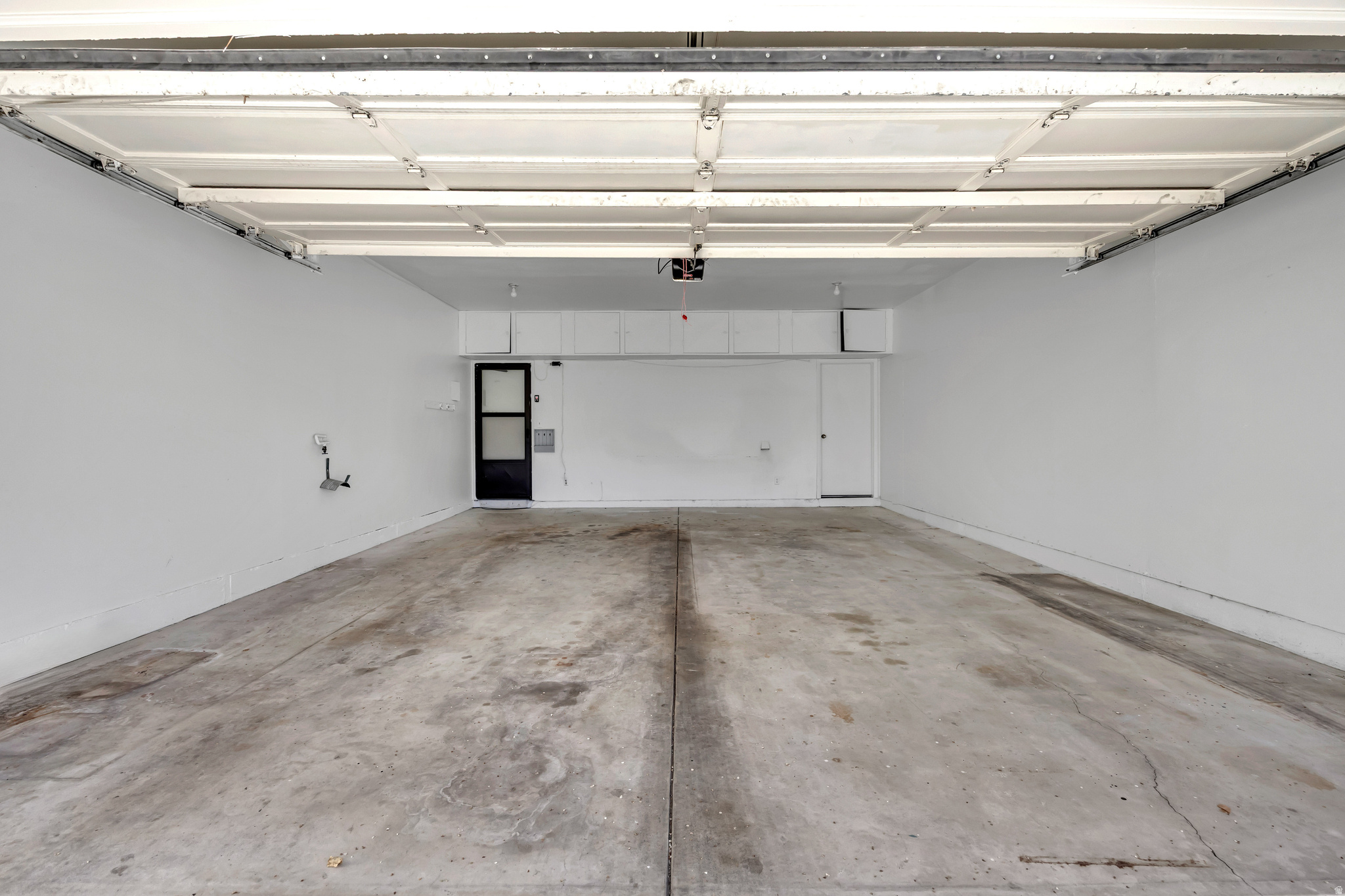 THE COTTONWOODS - Residential