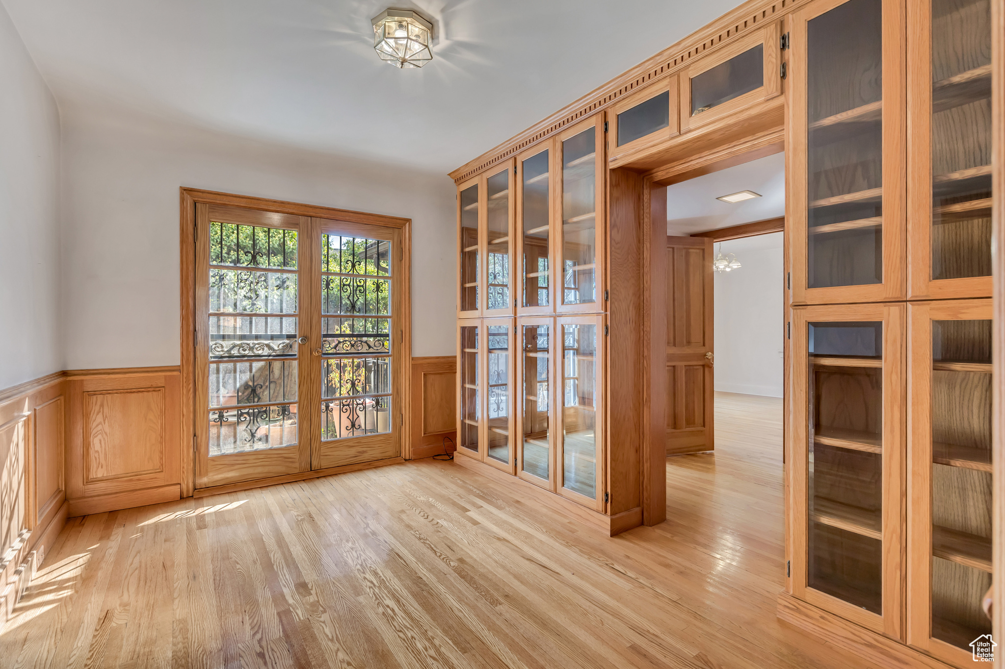 NORMANDIE HEIGHTS - Residential