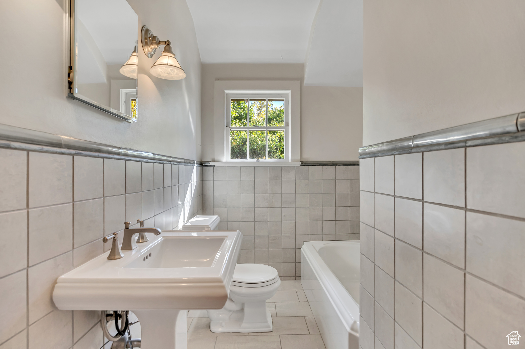 NORMANDIE HEIGHTS - Residential