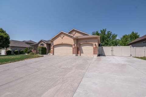 Tiny photo for 319 E 2300 RES S, Kaysville, UT 84037 (MLS # 2177754)