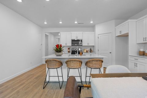 Tiny photo for 1883 S QUEENS GARDEN DR #4254, Washington, UT 84780 (MLS # 2127419)