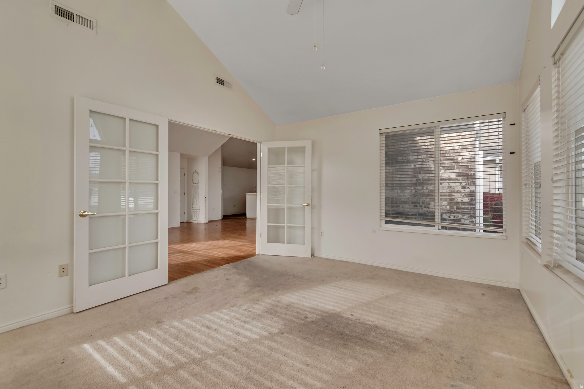 HUNTER - Residential