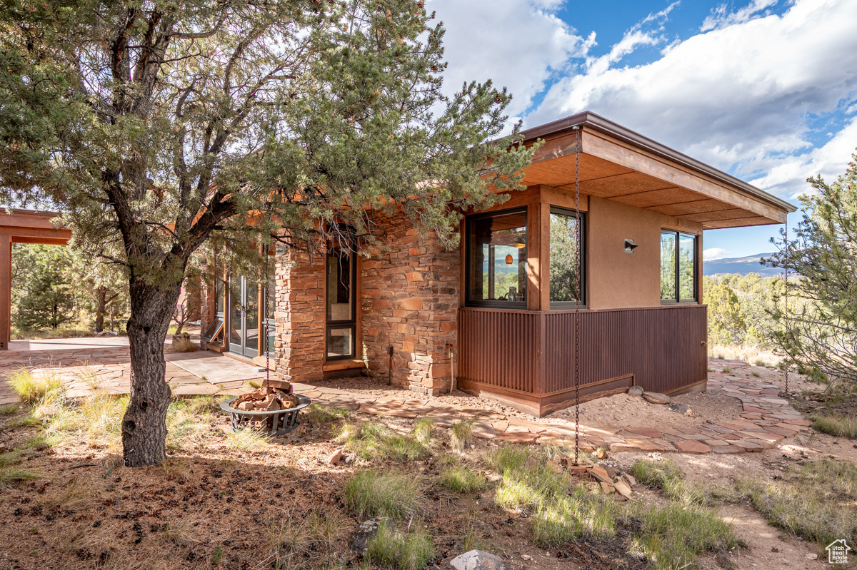 BLACK BOULDER MESA - Residential