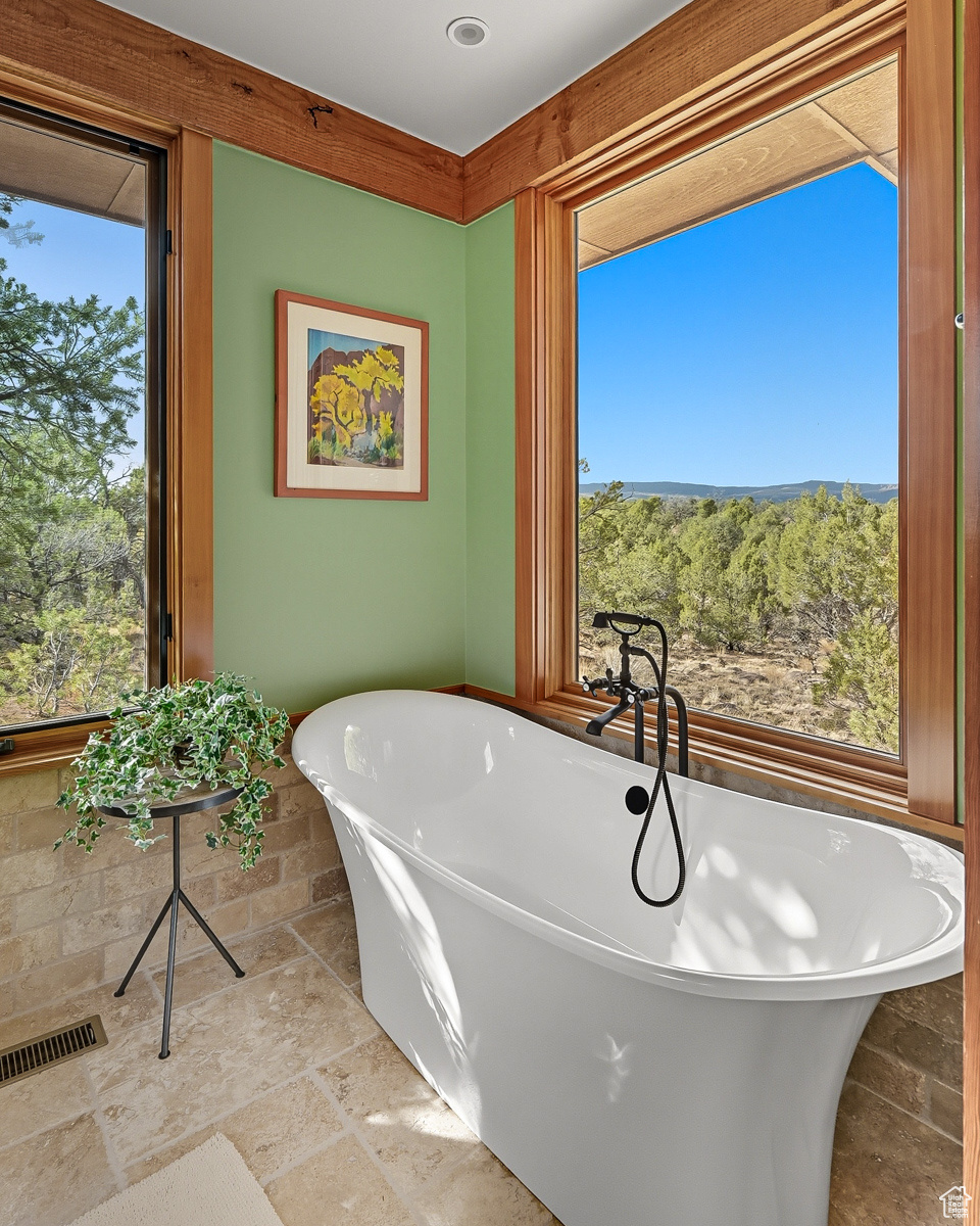 BLACK BOULDER MESA - Residential