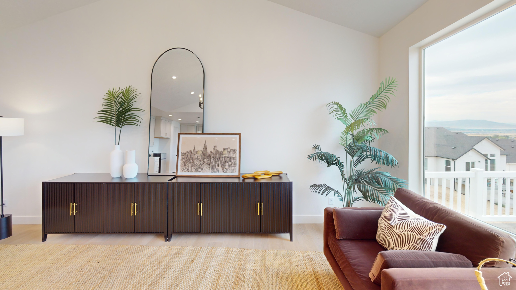 GARRETT'S PLACE - Residential