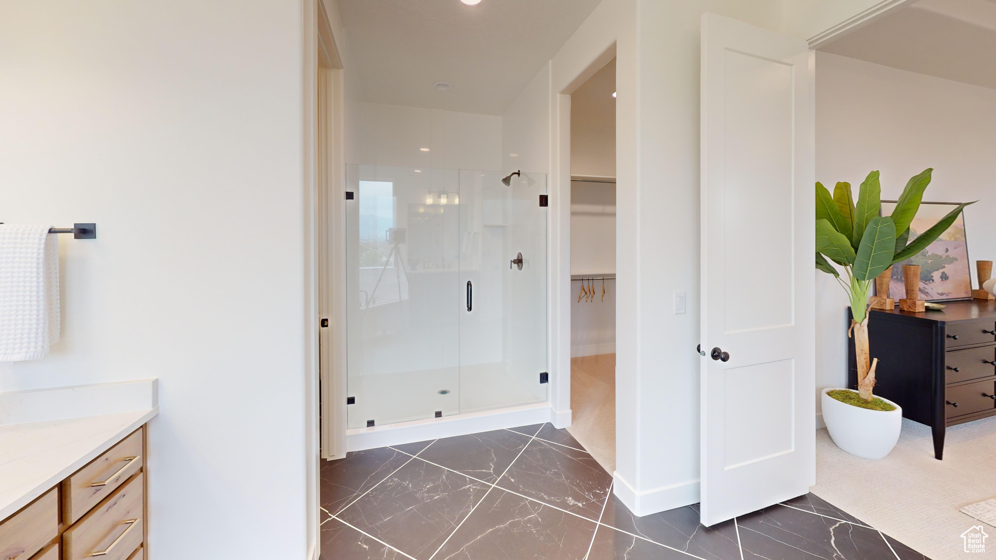 GARRETT'S PLACE - Residential