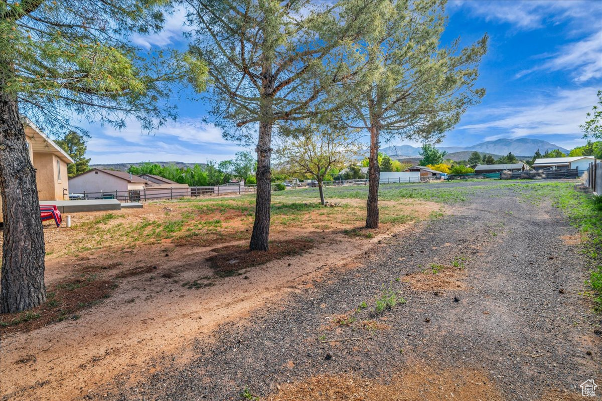 950 N Horsemans Park Dr, Dammeron Valley, Utah image 22