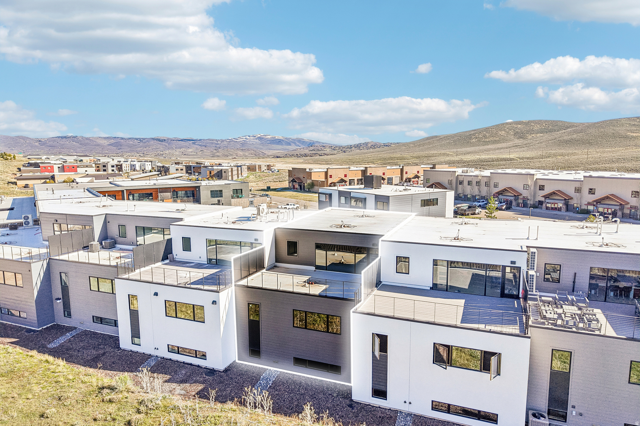 ALTITUDE LOFT CONDOMINIUMS - Residential