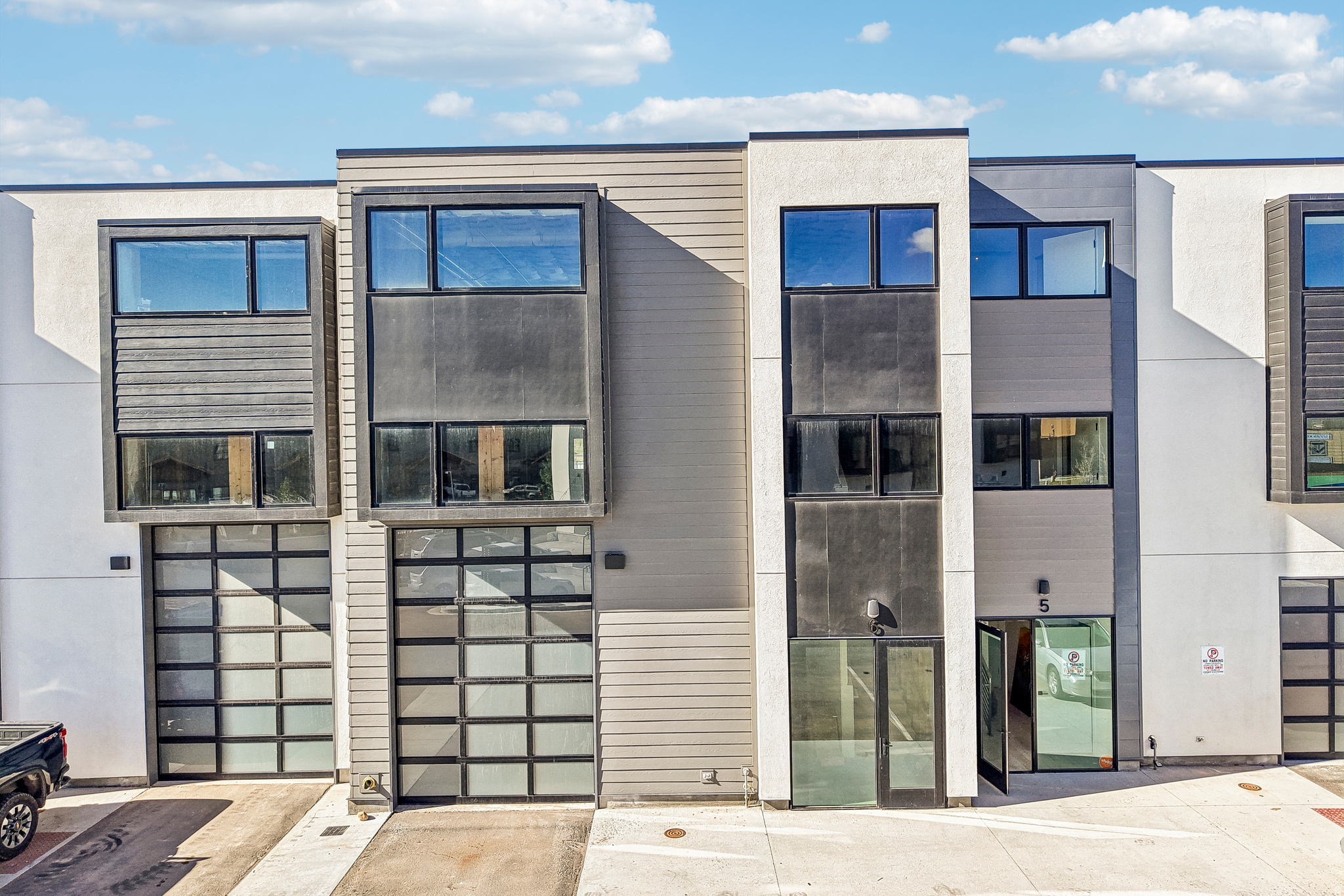 ALTITUDE LOFT CONDOMINIUMS - Residential