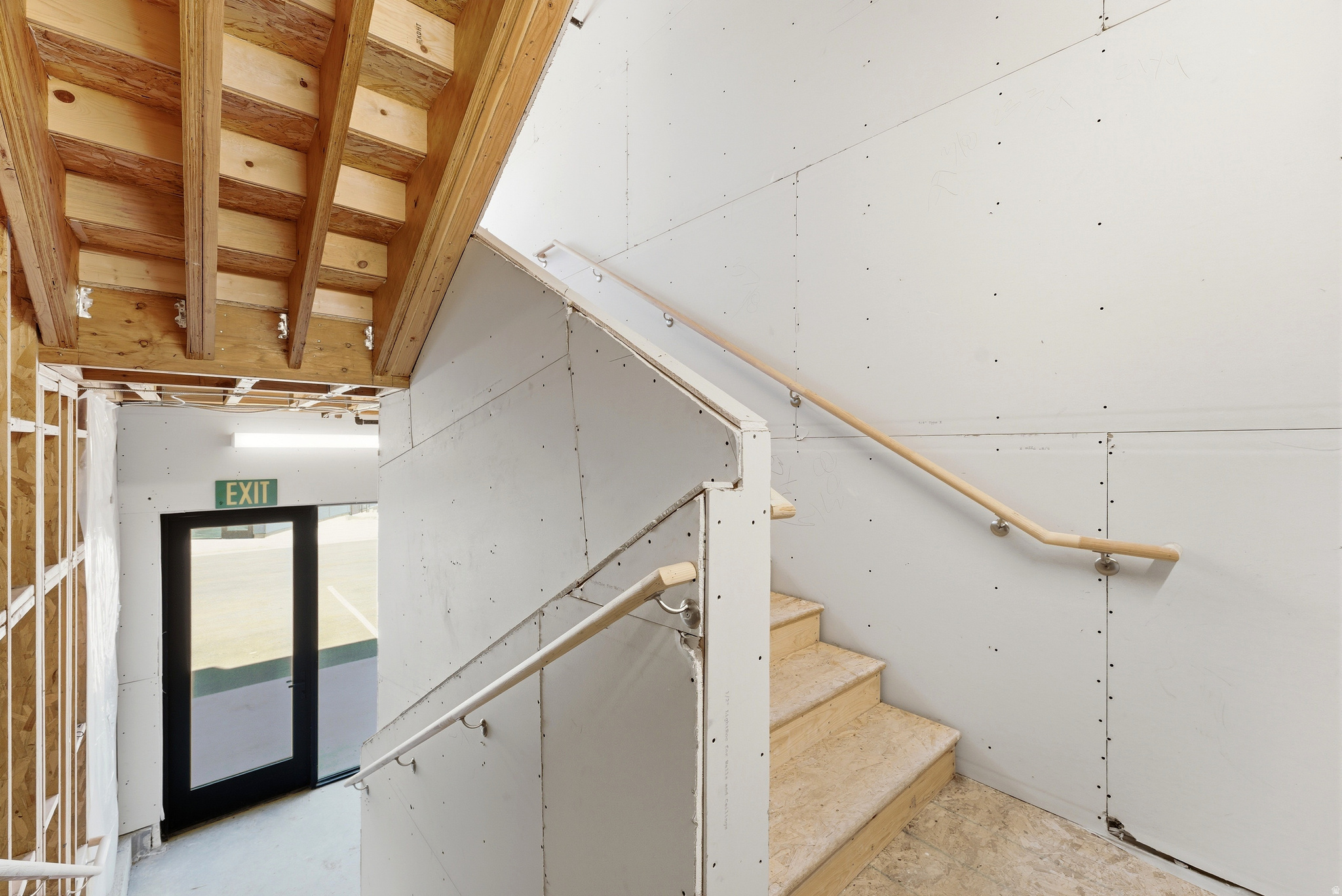 ALTITUDE LOFT CONDOMINIUMS - Residential