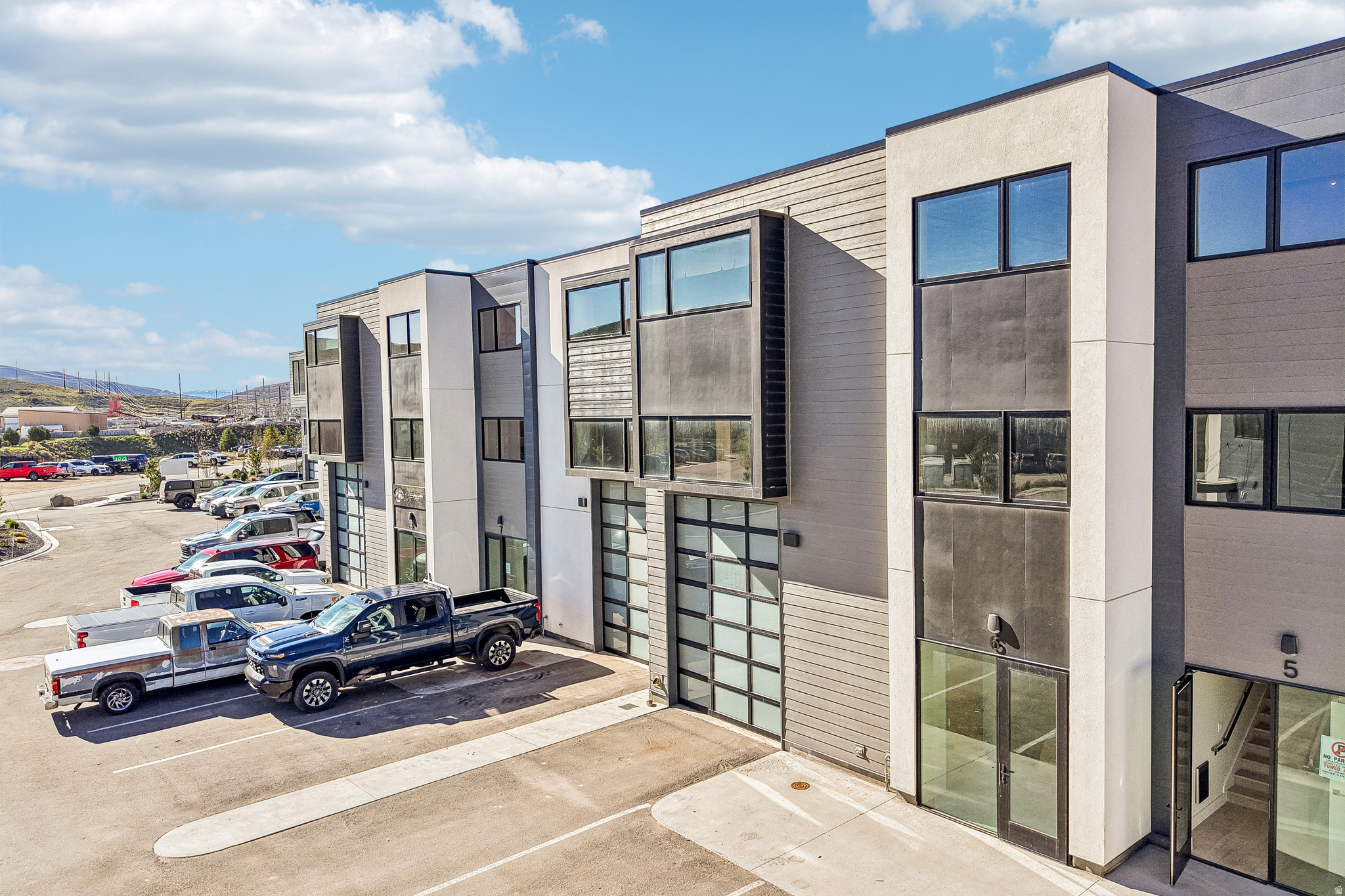 ALTITUDE LOFT CONDOMINIUMS - Residential