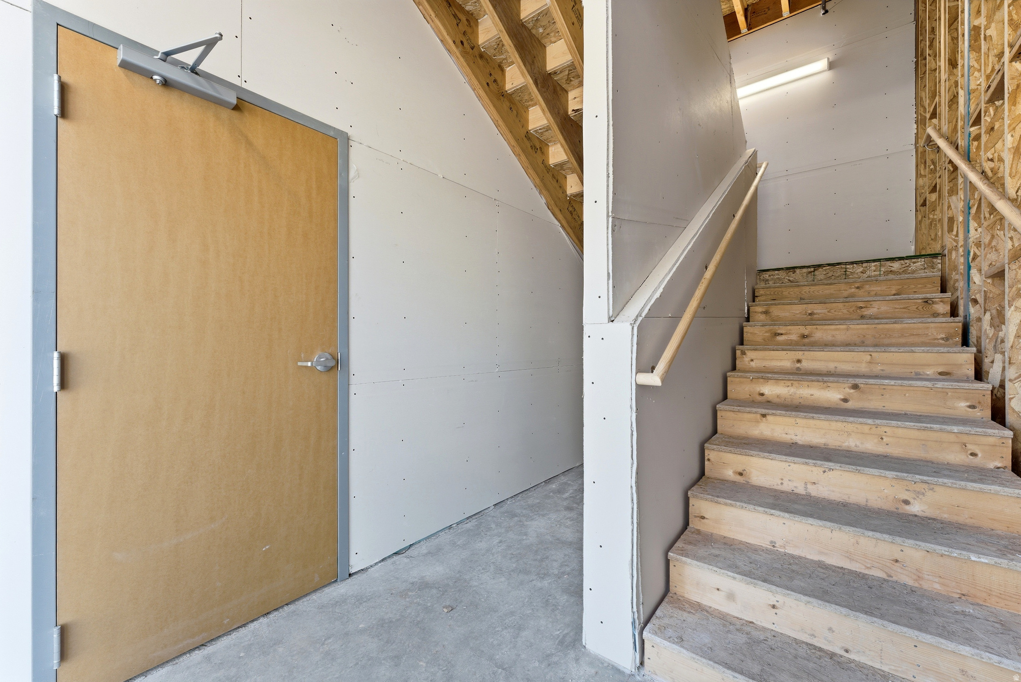 ALTITUDE LOFT CONDOMINIUMS - Residential