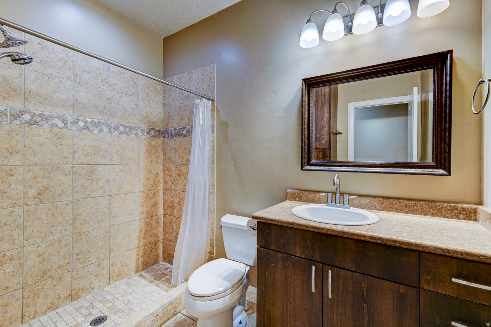 ESTATES AT HIDDEN VALLEY PH 2 - Residential