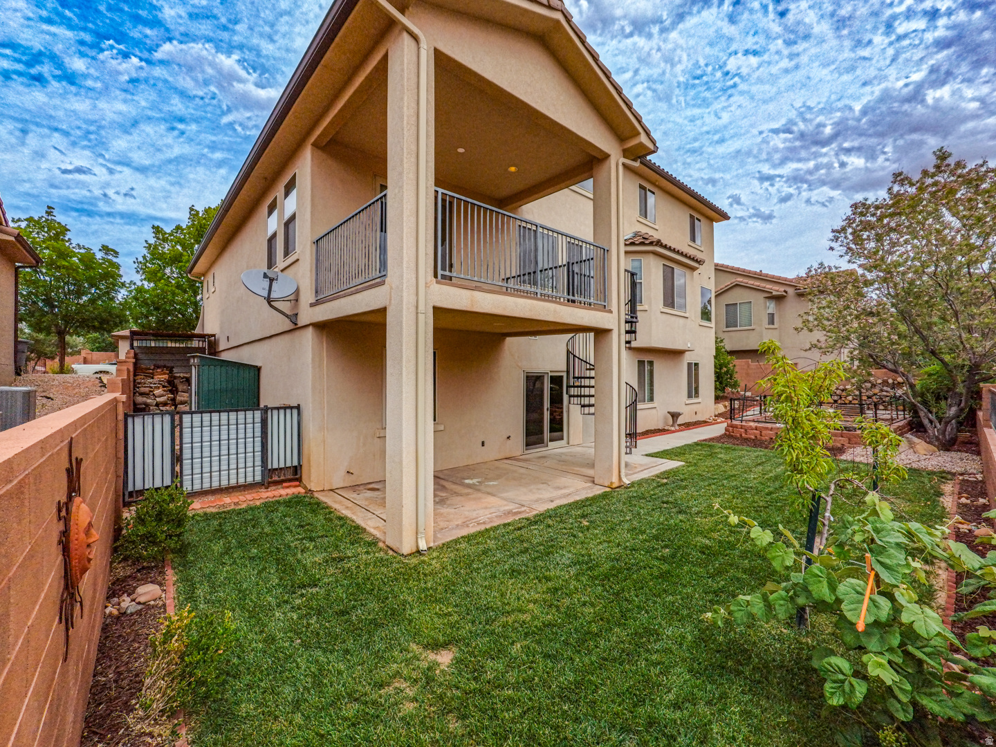 ESTATES AT HIDDEN VALLEY PH 2 - Residential