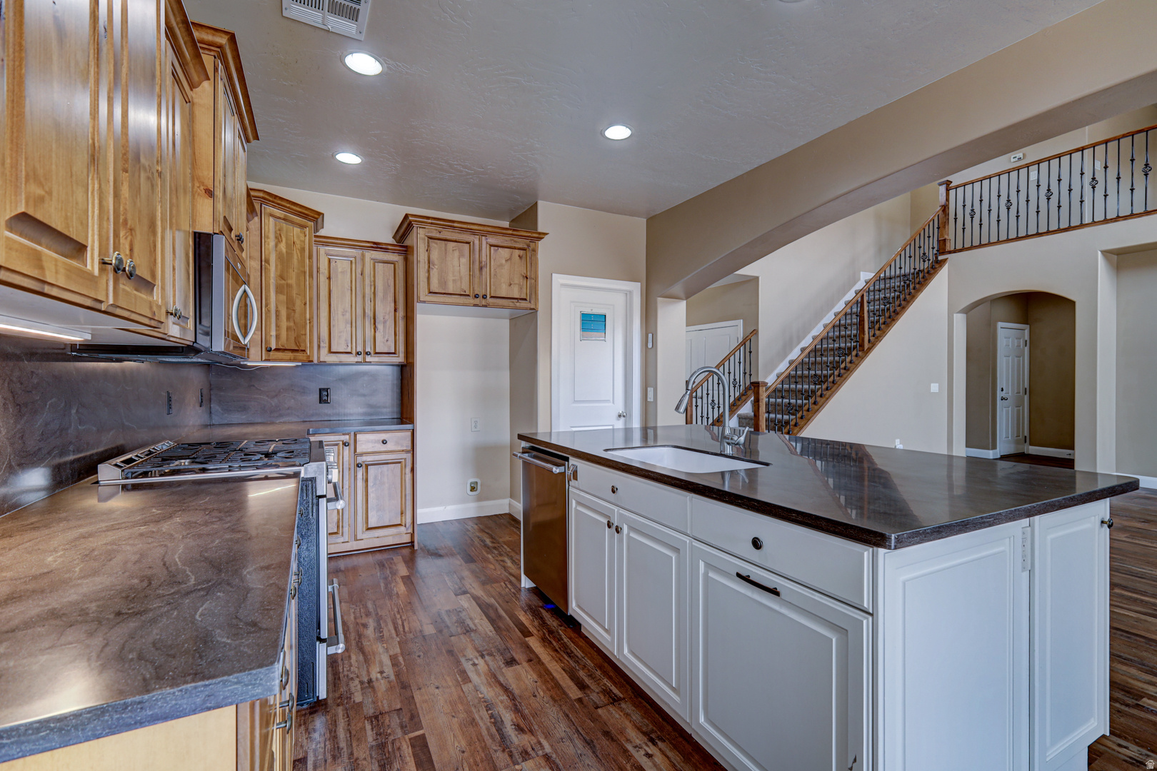 ESTATES AT HIDDEN VALLEY PH 2 - Residential