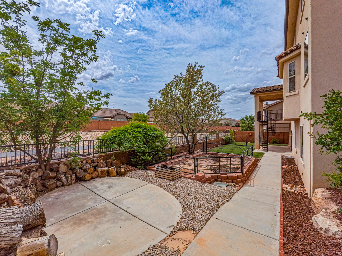 ESTATES AT HIDDEN VALLEY PH 2 - Residential
