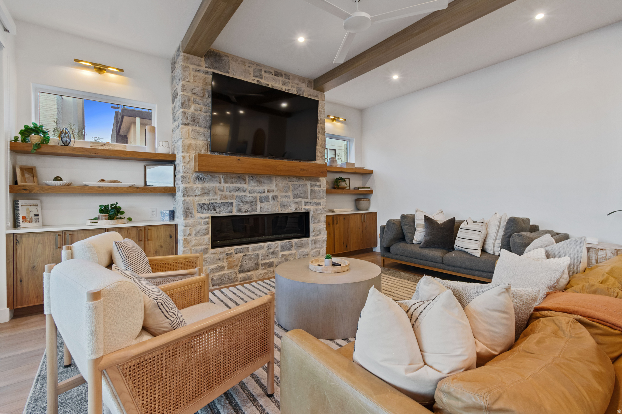 DESERT COLOR RESORT - Residential