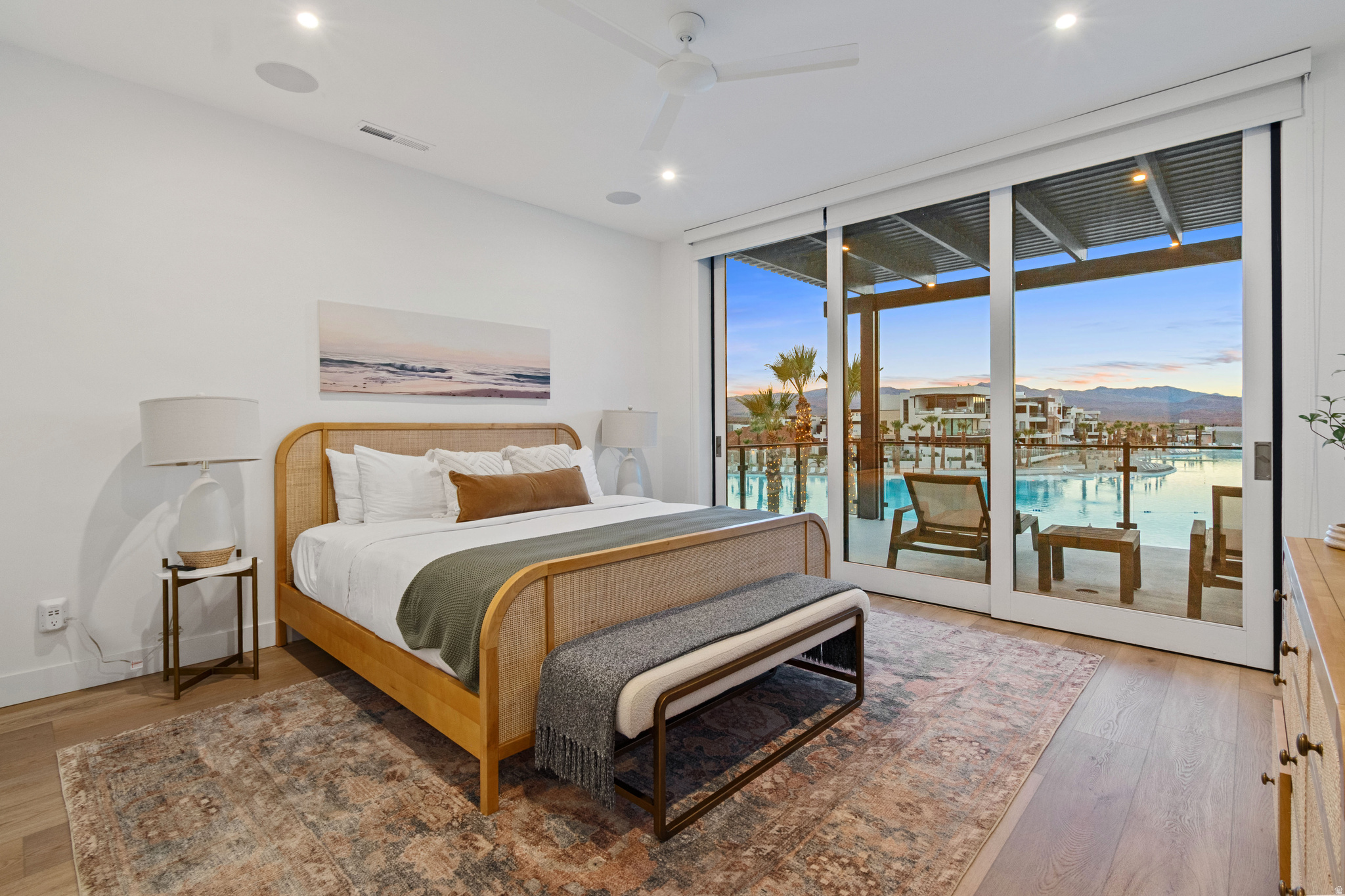 DESERT COLOR RESORT - Residential