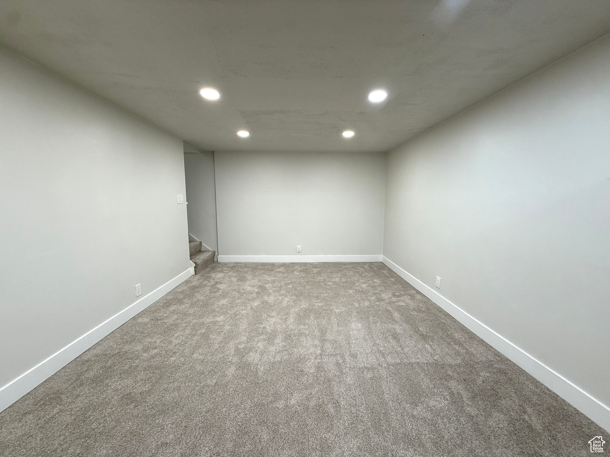 RIDGEWOOD ESTATES - Residential