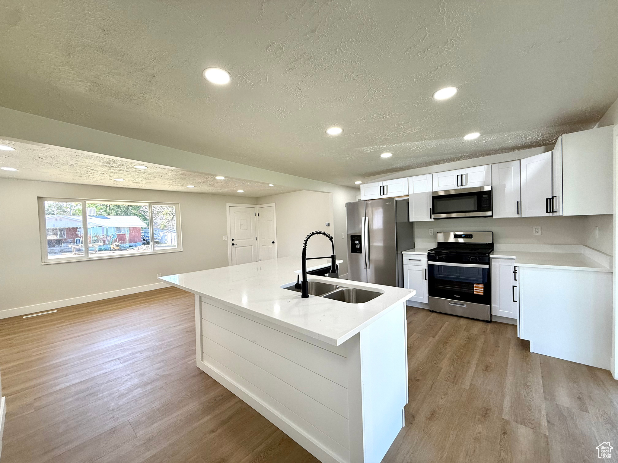 RIDGEWOOD ESTATES - Residential