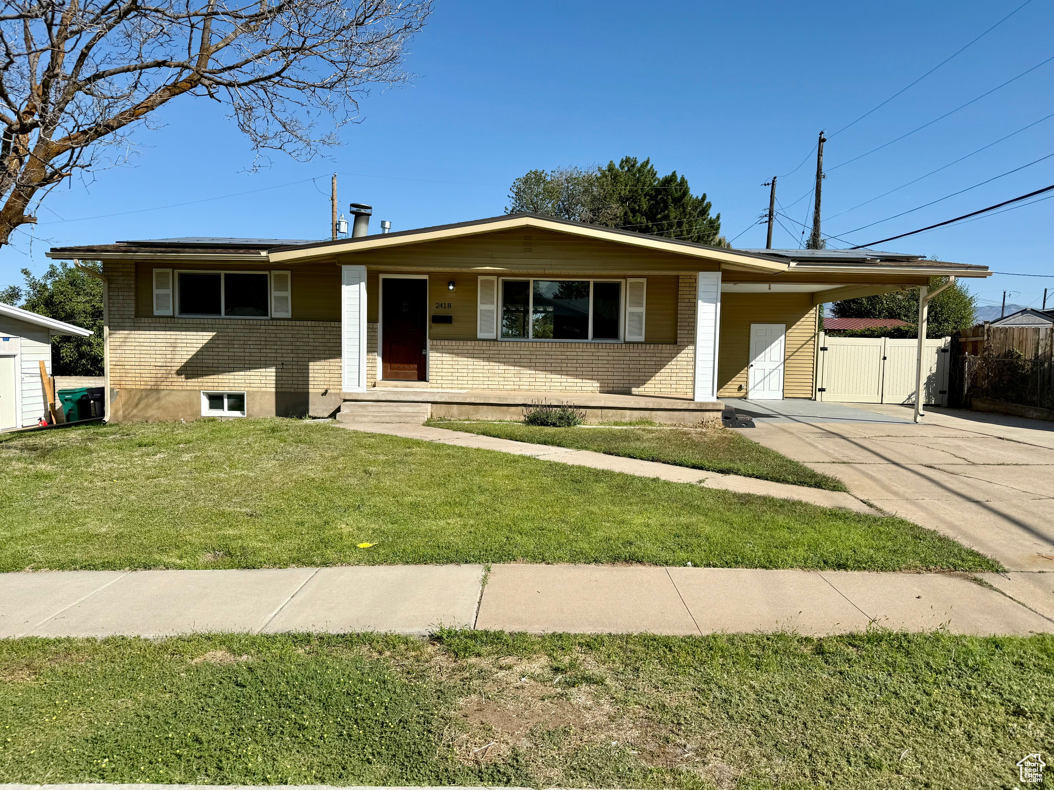 RIDGEWOOD ESTATES - Residential