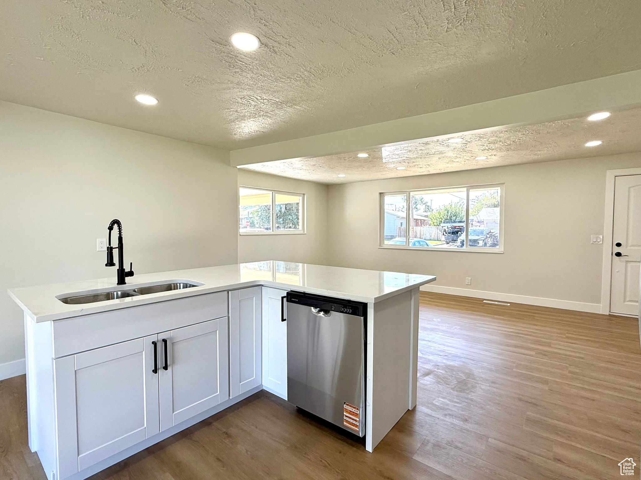 RIDGEWOOD ESTATES - Residential