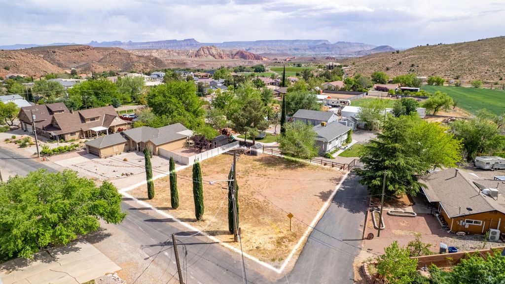 Photo of 62 VISTA AVE, Leeds, UT 84746 (MLS # 2148854)