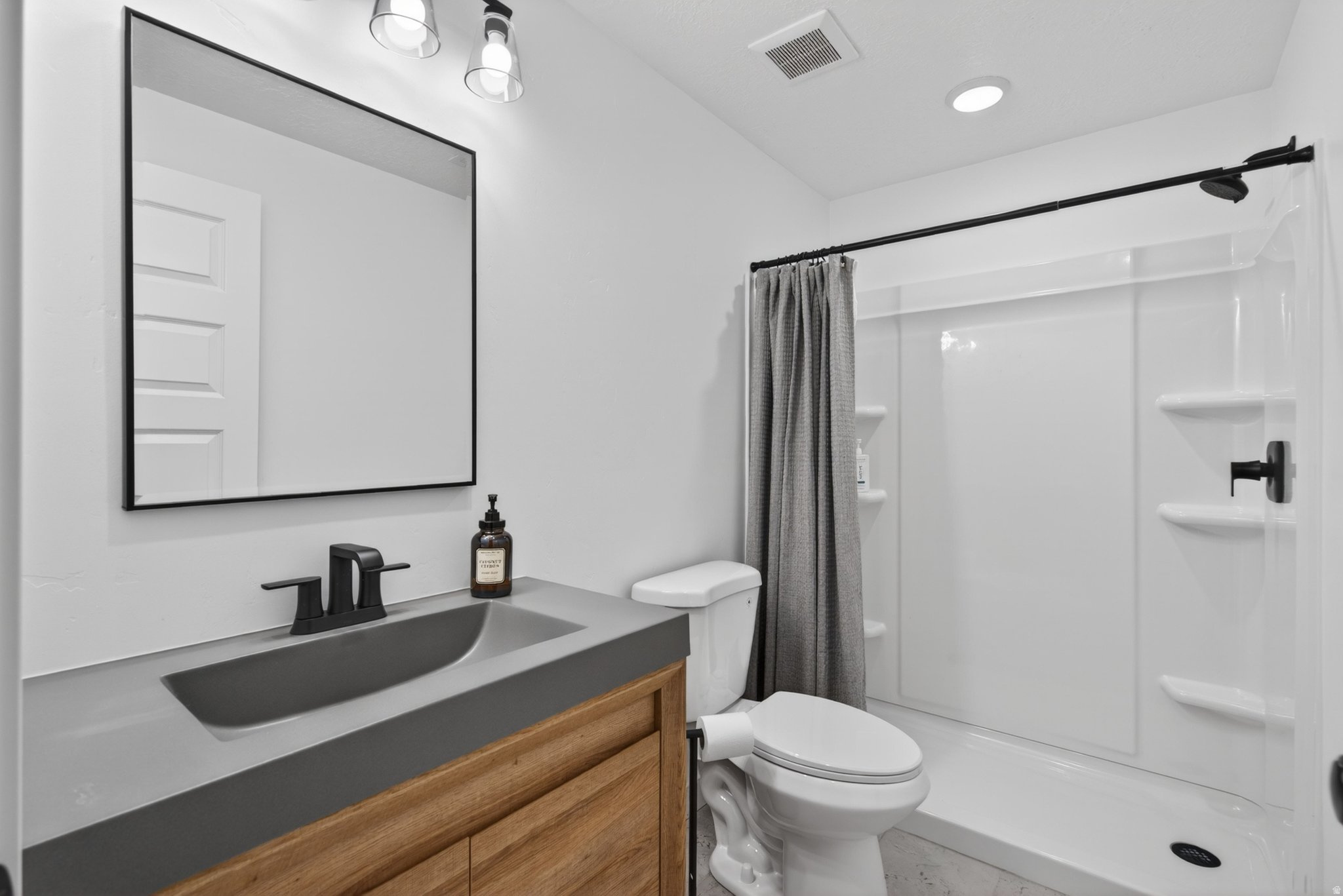 RIDGEVIEW - Residential