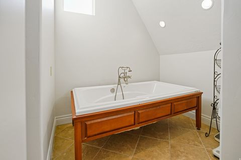 Tiny photo for 247 S 650 CIR W, American Fork, UT 84003 (MLS # 2153055)