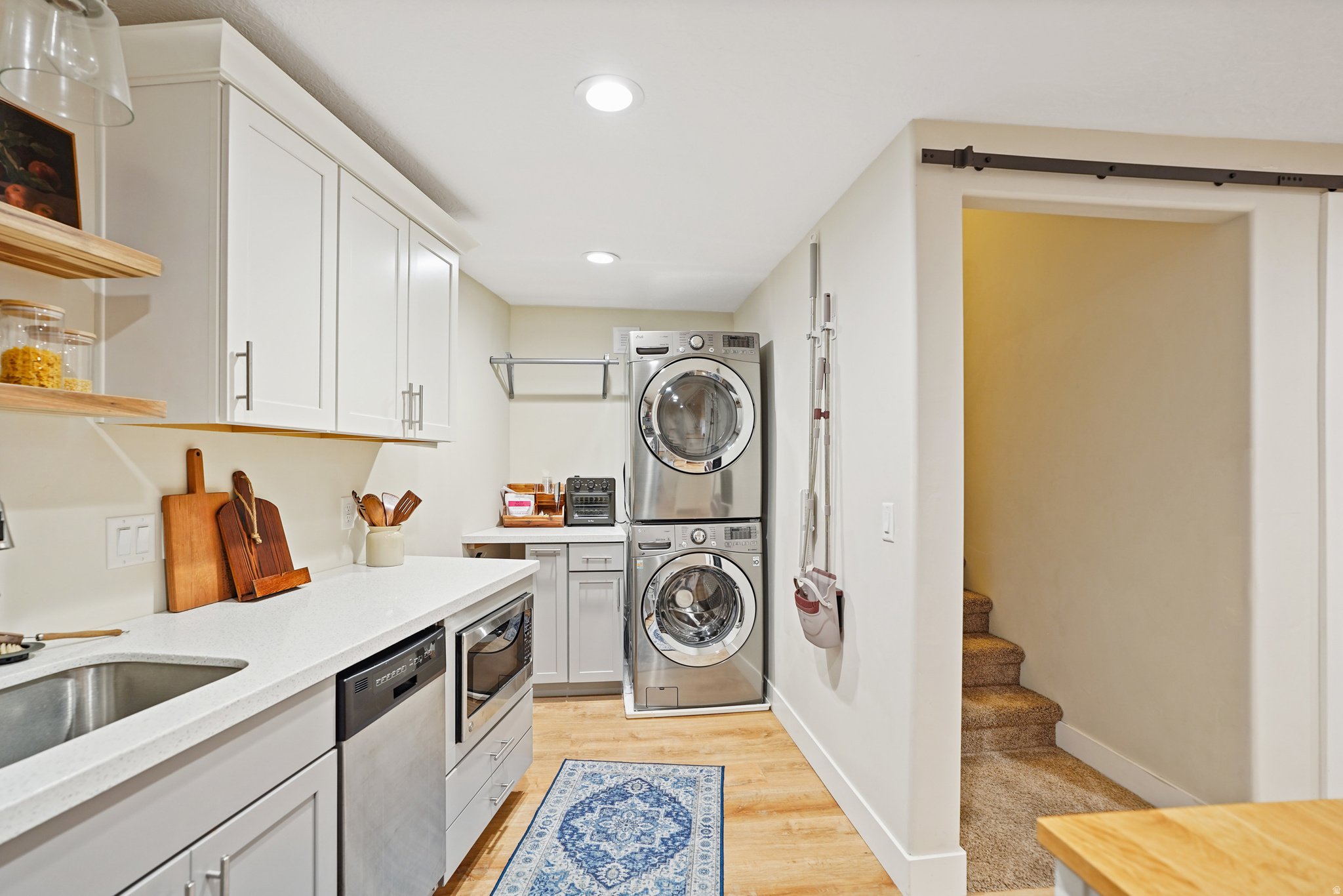 DURRANT MEADOWS - Residential